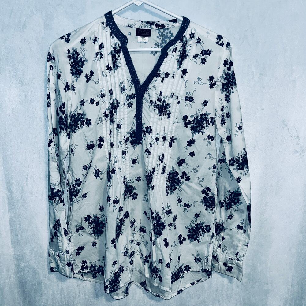 Salon Studio Lightweight V-Neck Floral Shirt S